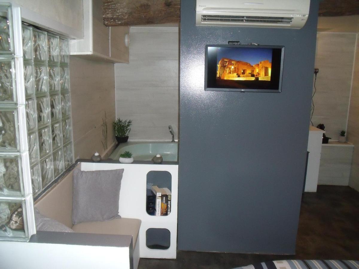 Agreable Suite Parentale Zen Avec Balneo Cabestany Exterior foto